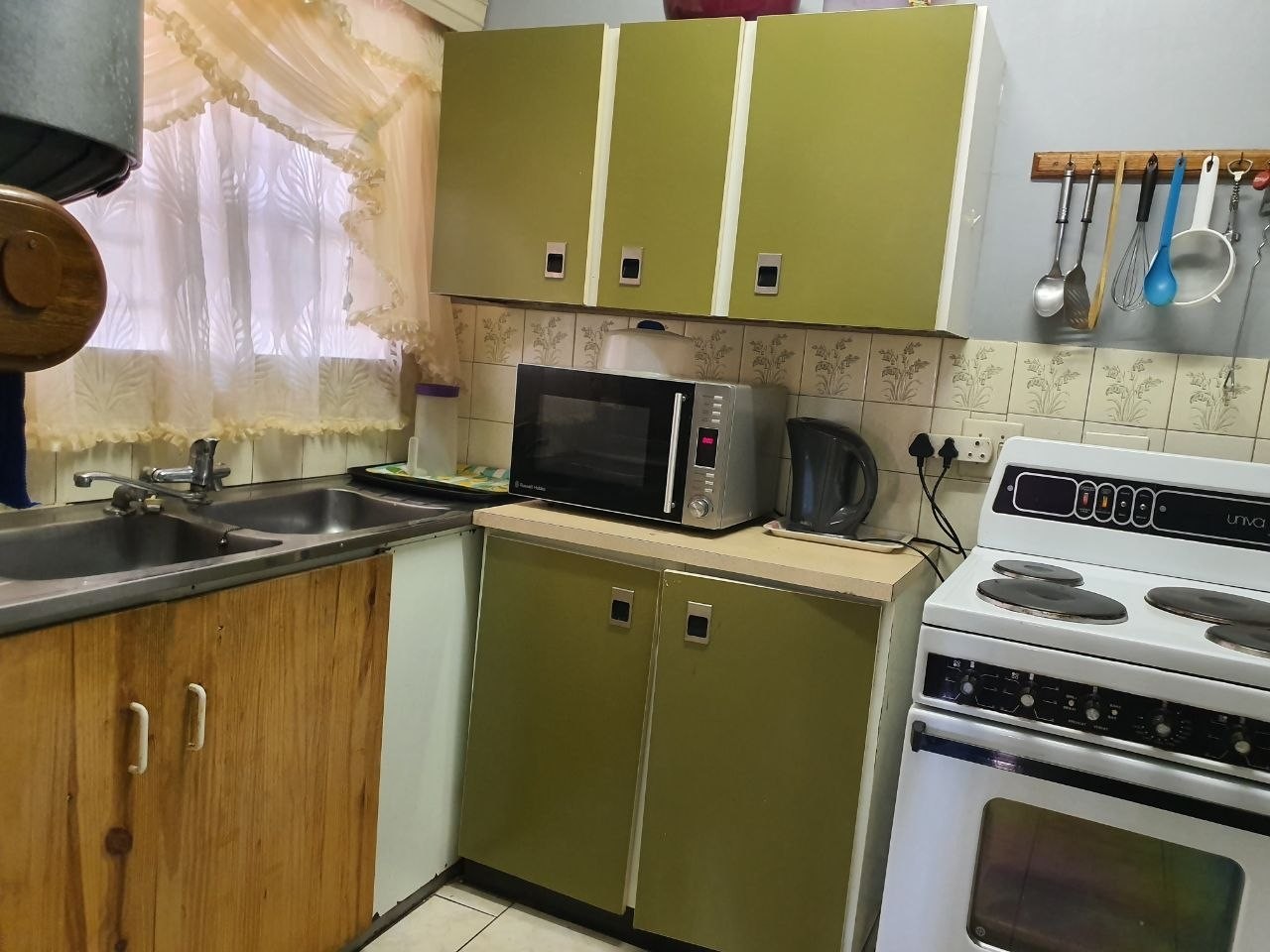 Apartment For Sale in Potchefstroom Central, Potchefstroom, North West