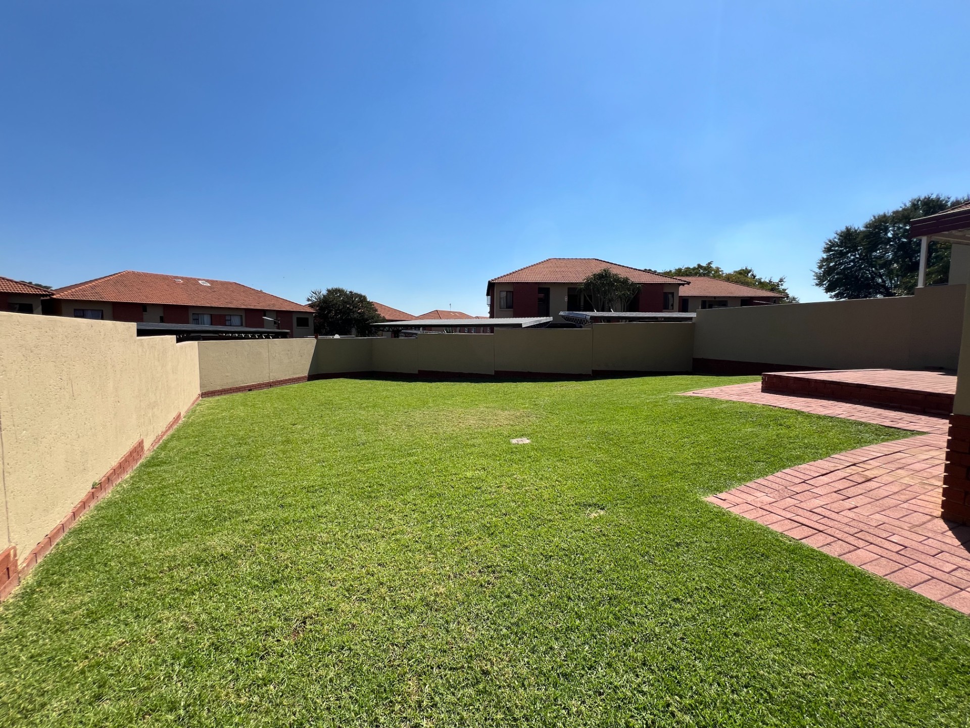 Townhouse To Rent in Pretoriuspark, Pretoria
