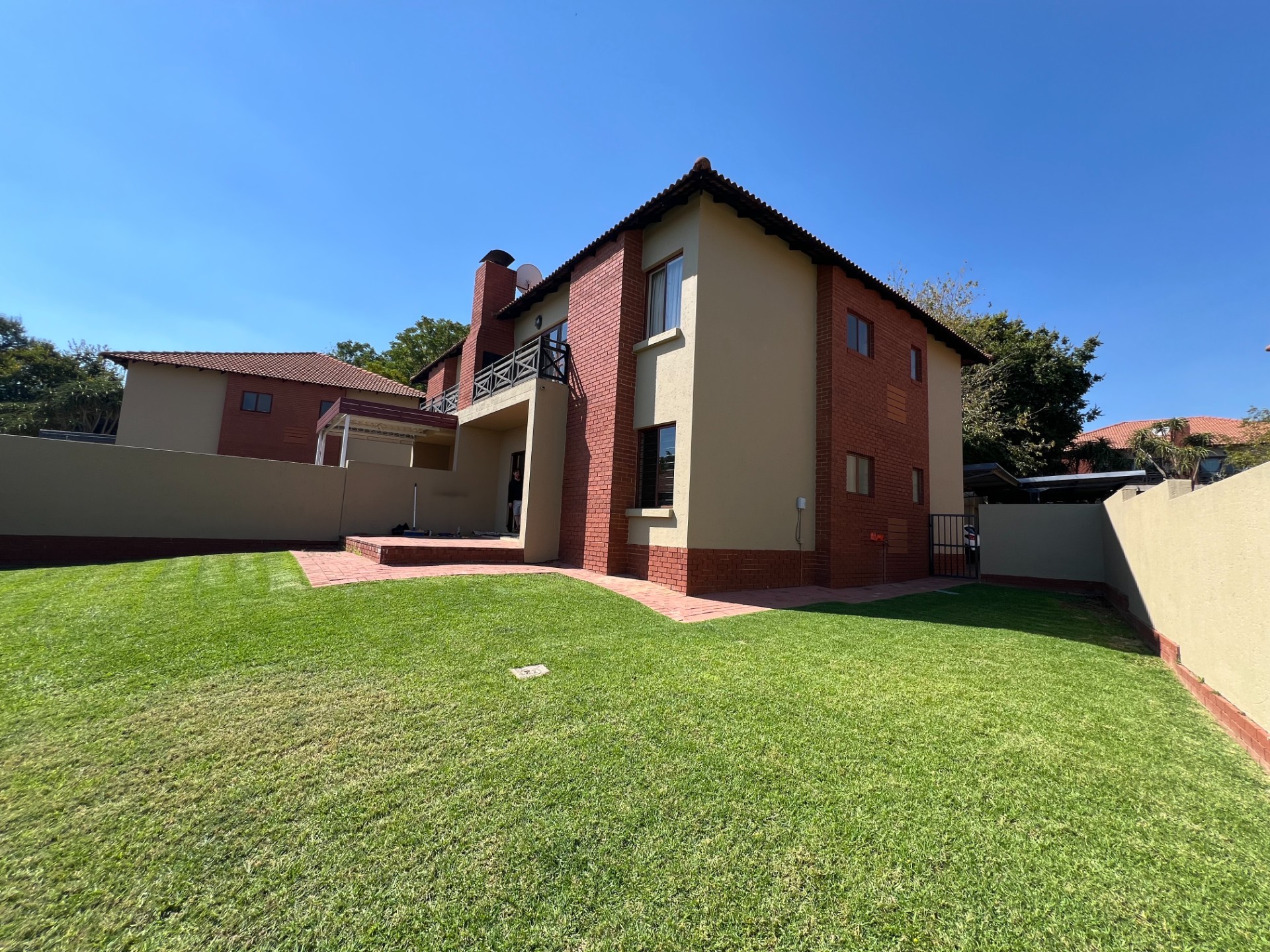 Townhouse To Rent in Pretoriuspark, Pretoria