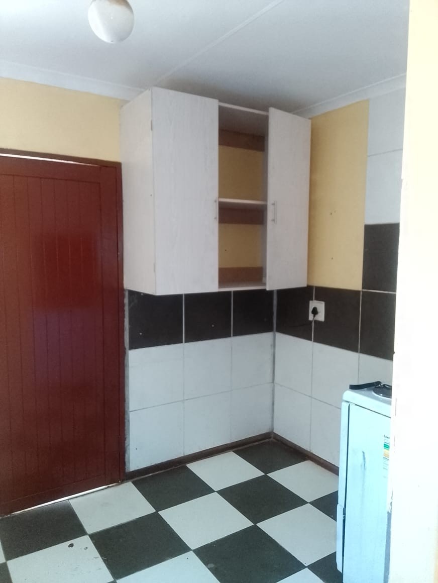 House For Sale in Crystal Park, Benoni
