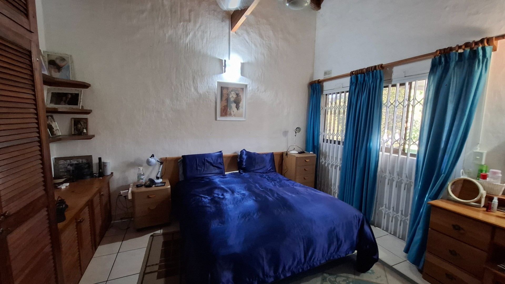 Townhouse For Sale in Manaba Beach, Margate, KwaZulu Natal