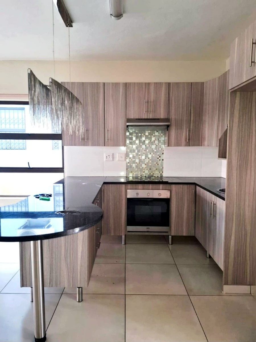 Apartment To Rent in Cashan, Rustenburg, North West