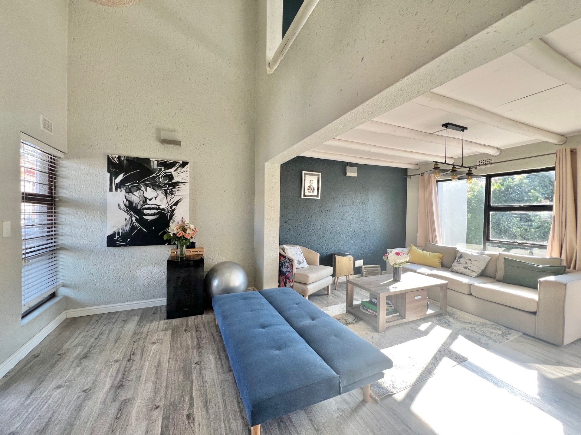 Stylish and Spacious 2-Bedroom Loft Apartment