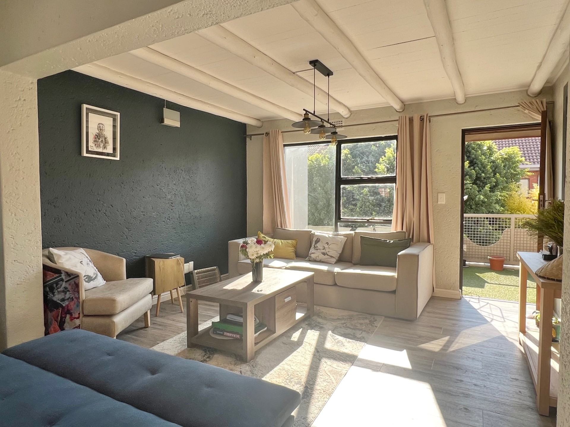 Stylish and Spacious 2-Bedroom Loft Apartment
