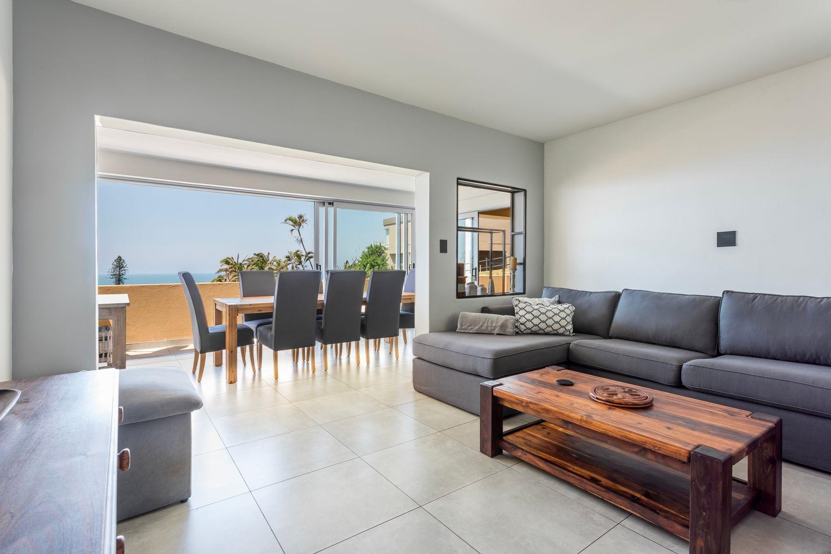 Stylish Coastal Apartment with Breathtaking Ocean Views in Shaka's Rock