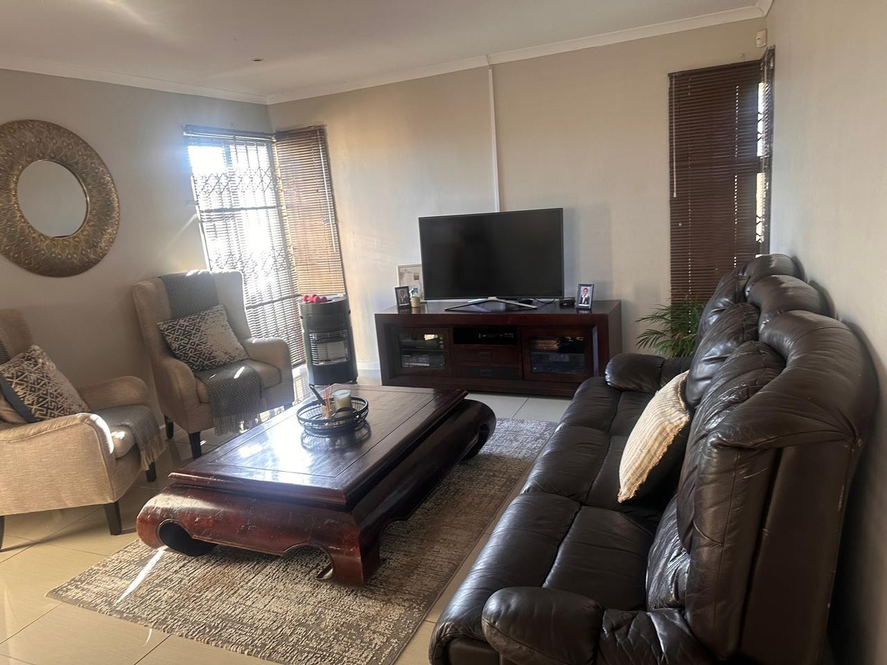 House For Sale in Port Elizabeth Central, Port Elizabeth