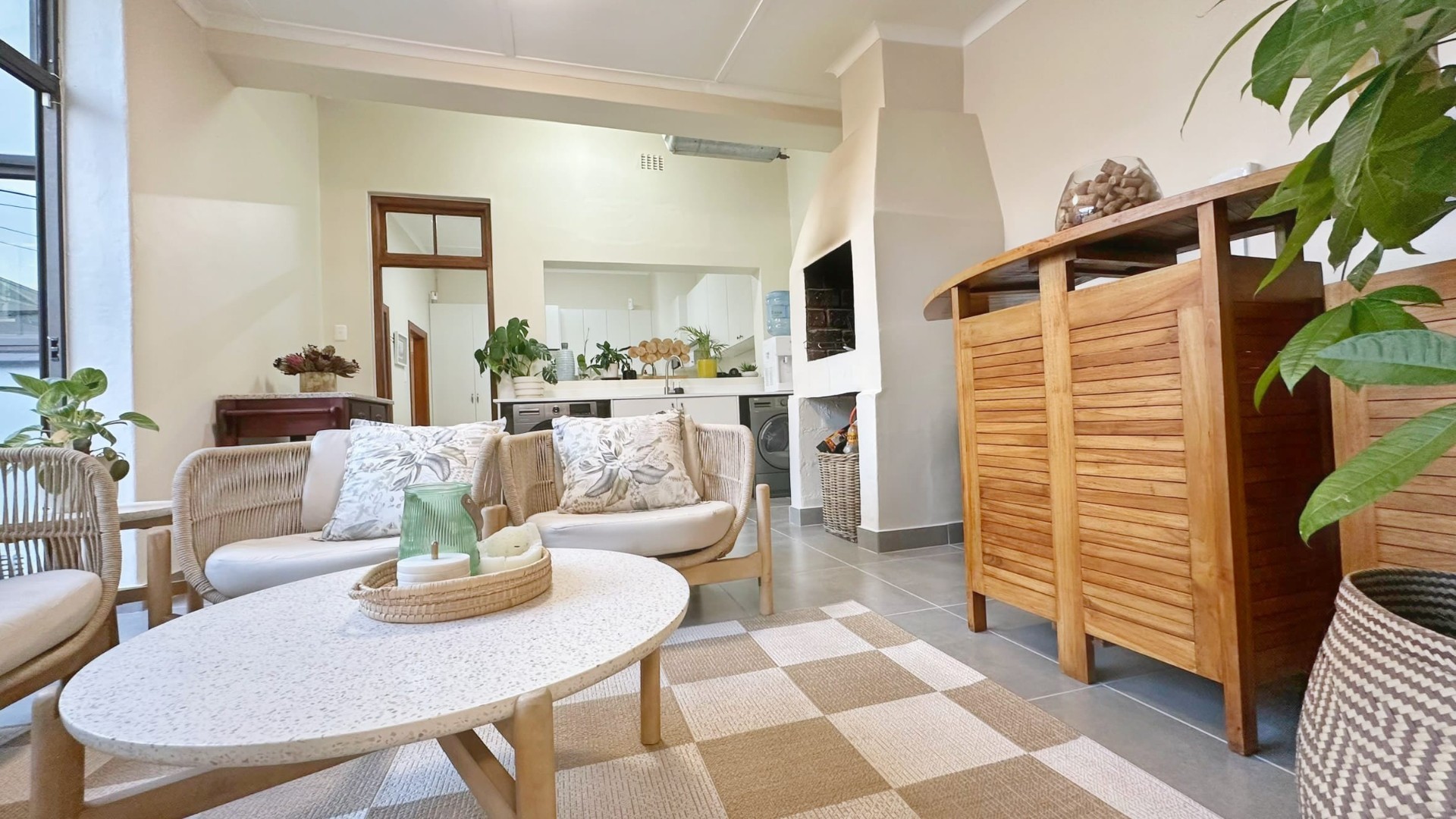 House For Sale in Paarl Central, Paarl