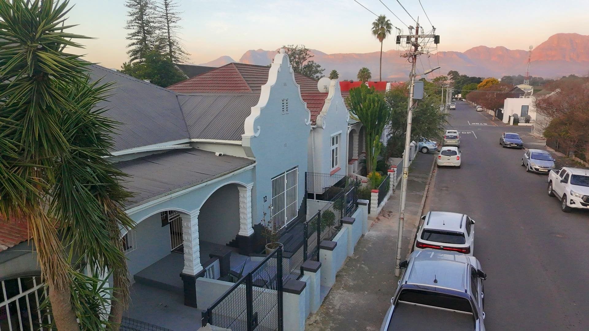 House For Sale in Paarl Central, Paarl