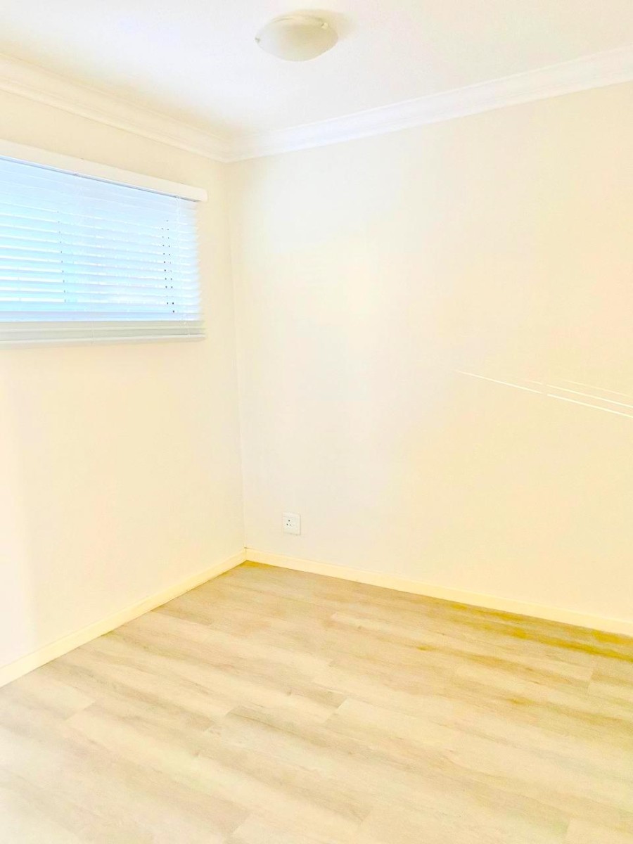 Waterview, 2 bedroom apartment for sale in Tyger Waterfront, Tyger Valley, Bellville