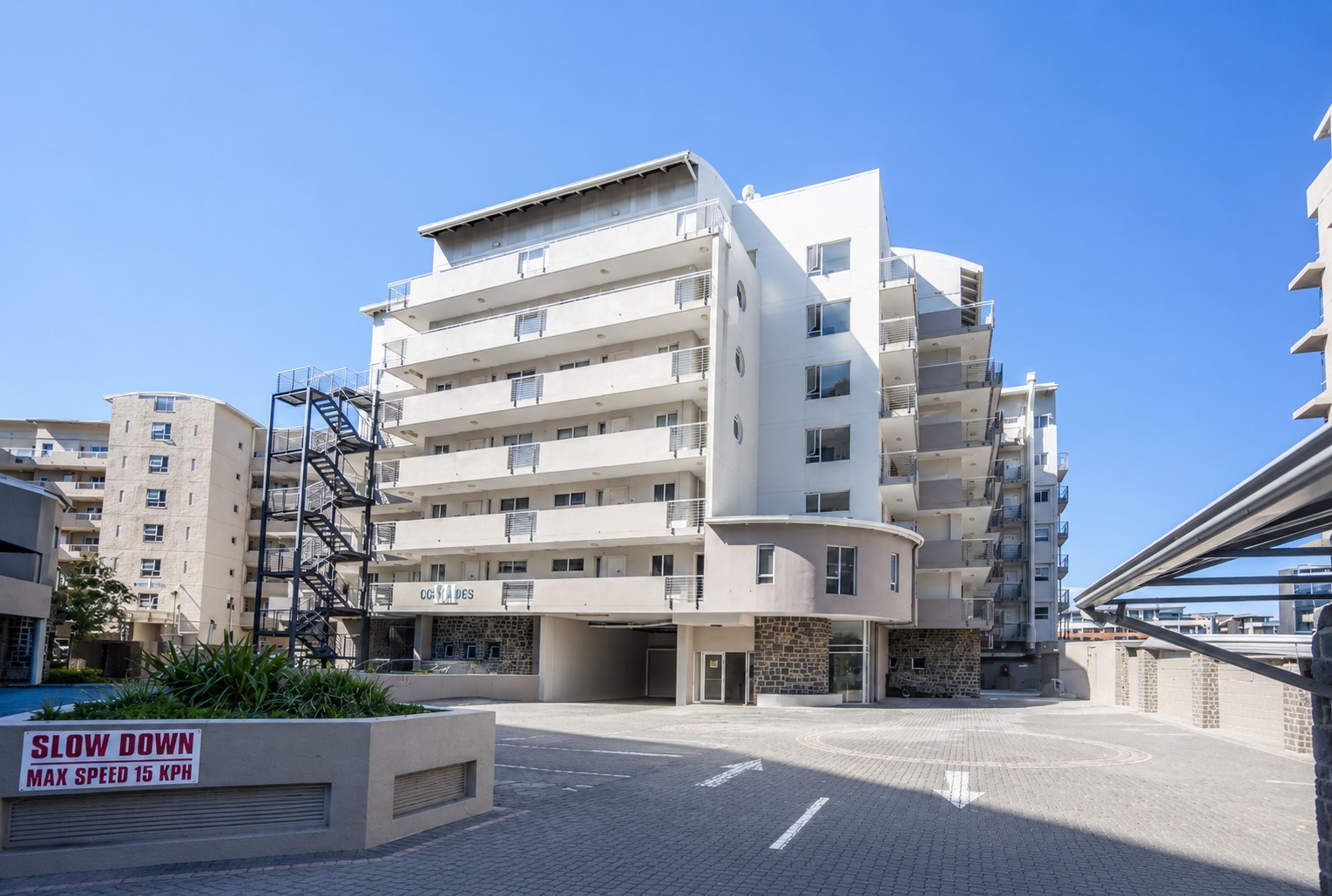 Waterview, 2 bedroom apartment for sale in Tyger Waterfront, Tyger Valley, Bellville