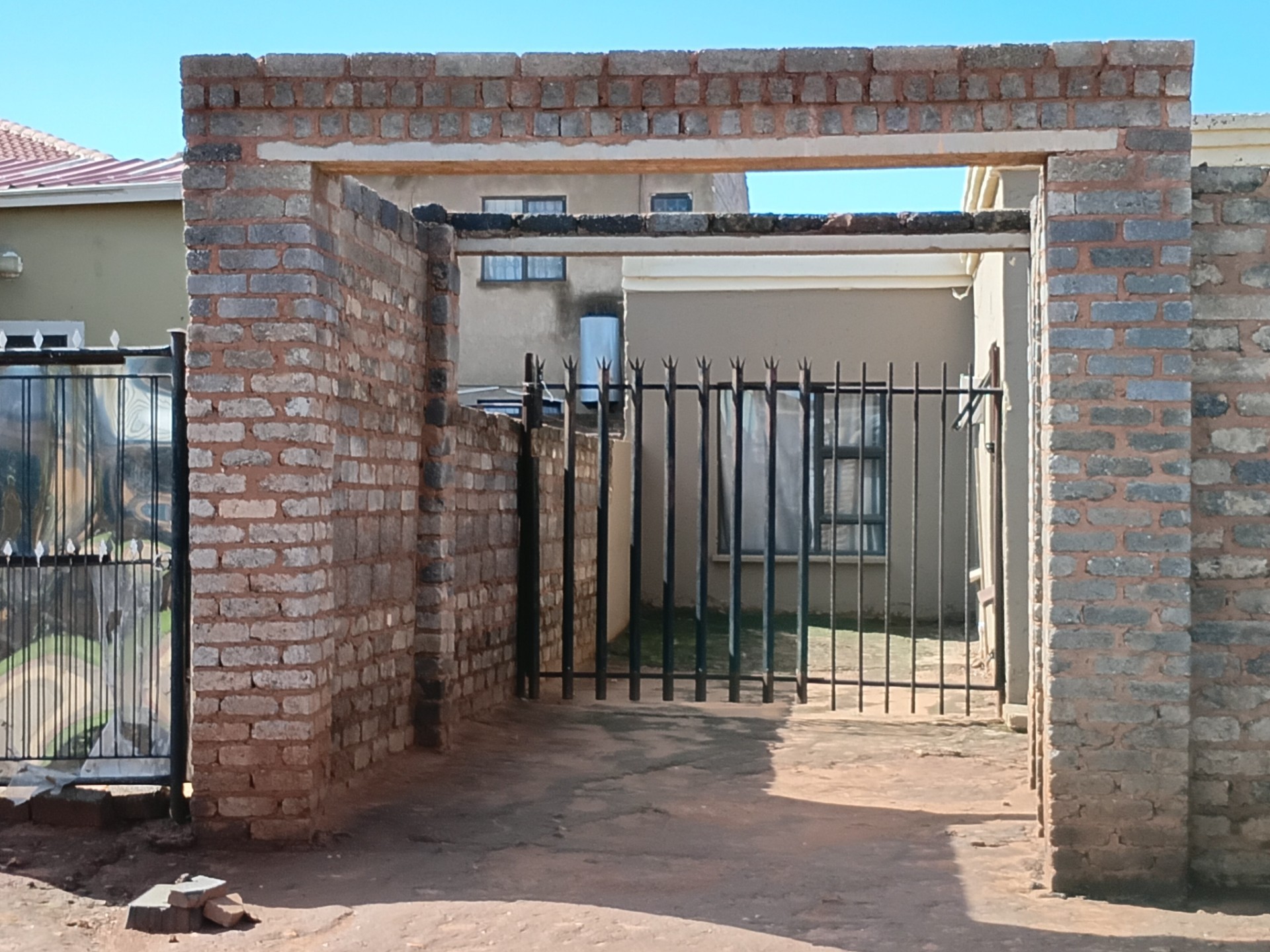 House for sale in Protea Glen ext 16