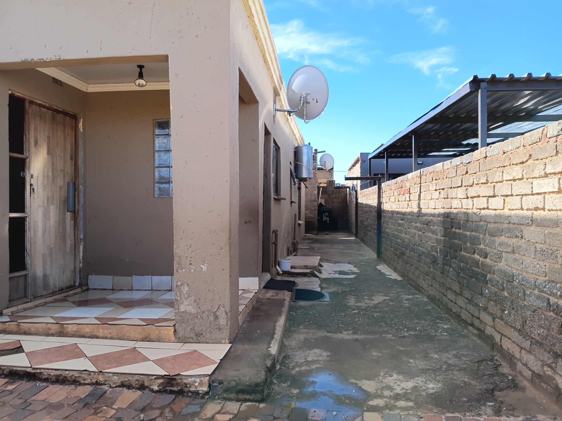 House for sale in Protea Glen ext 16
