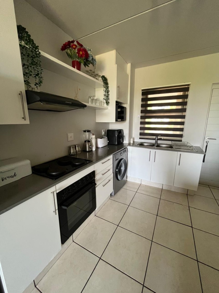 Prime Location, Secure Lifestyle - Your Ideal Home Awaits in Ballito Groves