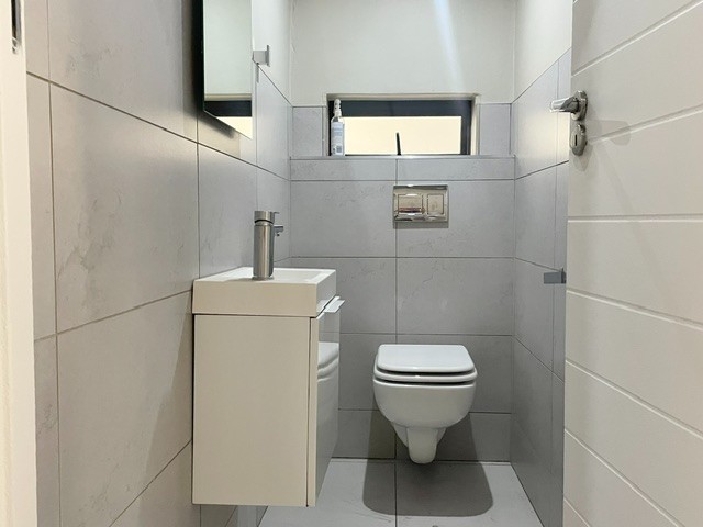 Modern 3 Bed 3 Bath Cluster