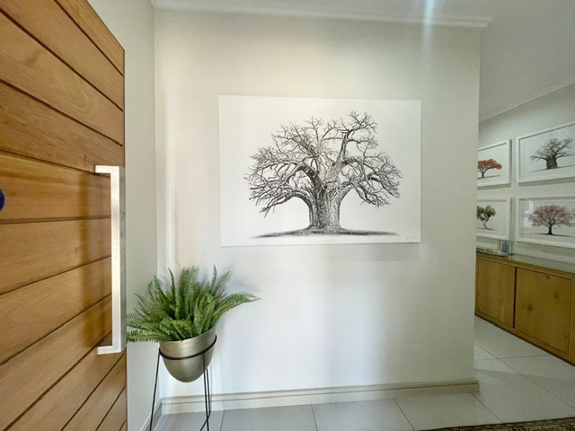 Gorgeous and modern Cluster with 3 Bed with 3 full en-suite Bathrooms