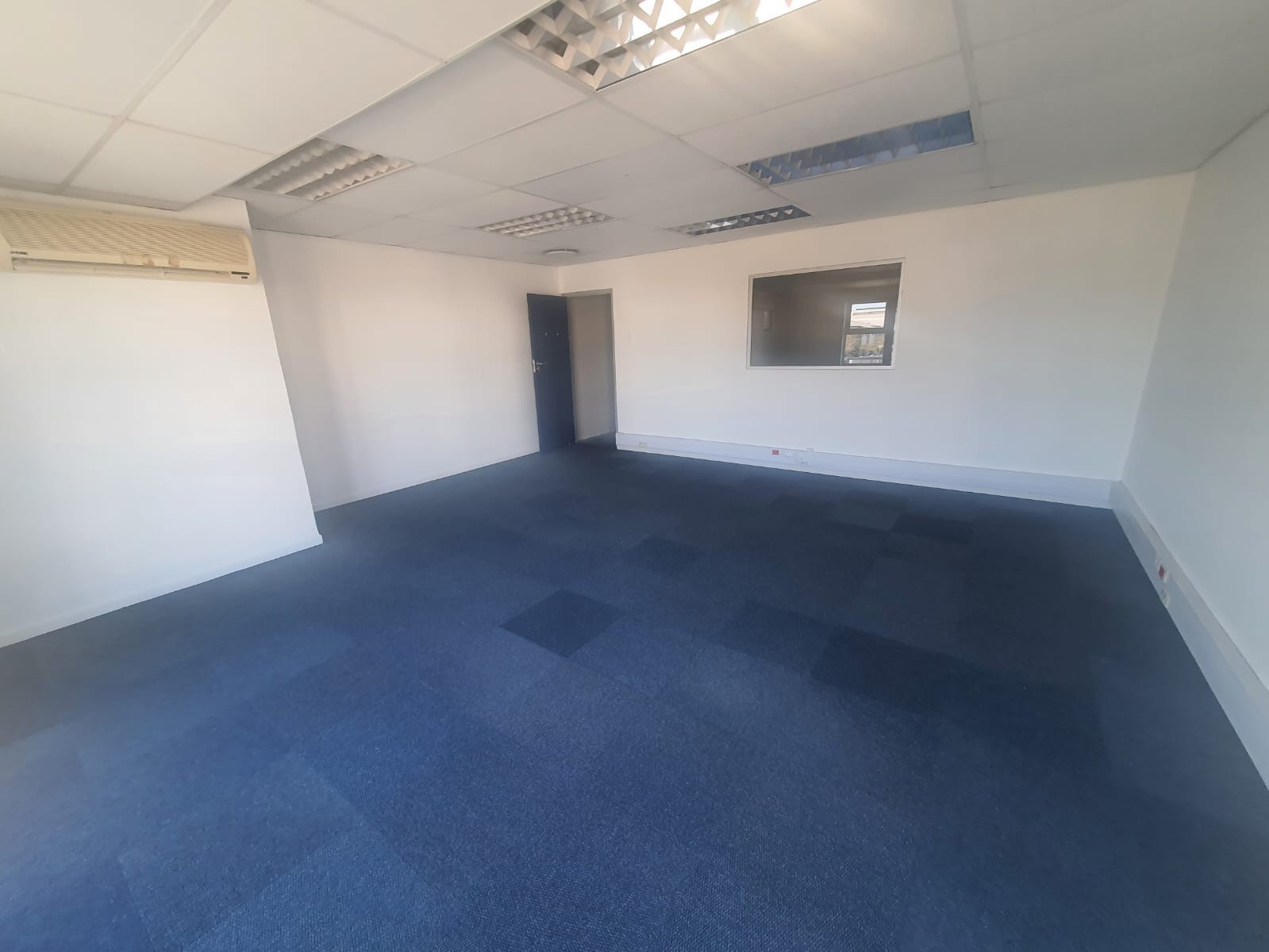 Warehouse To Rent in Fairview, Port Elizabeth
