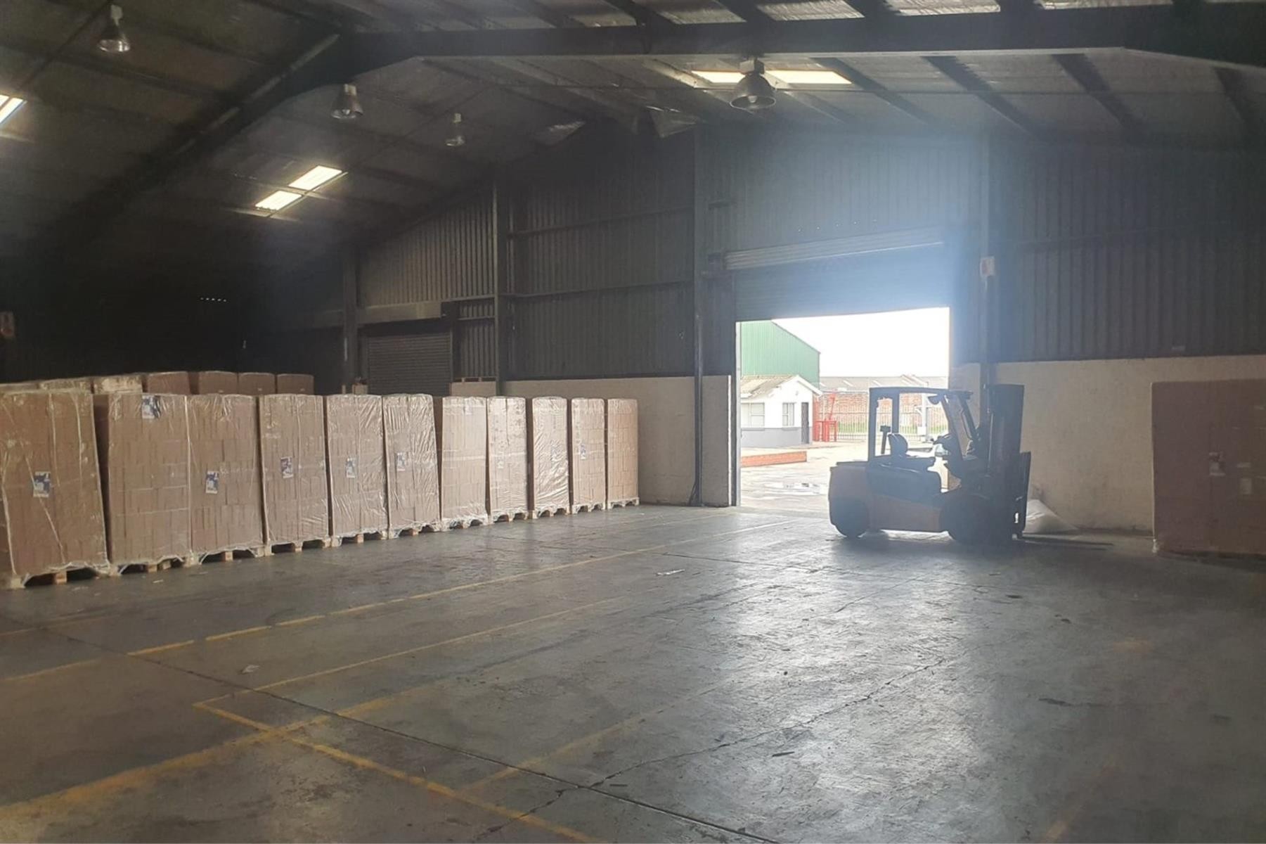 Warehouse To Rent in Deal Party, Port Elizabeth