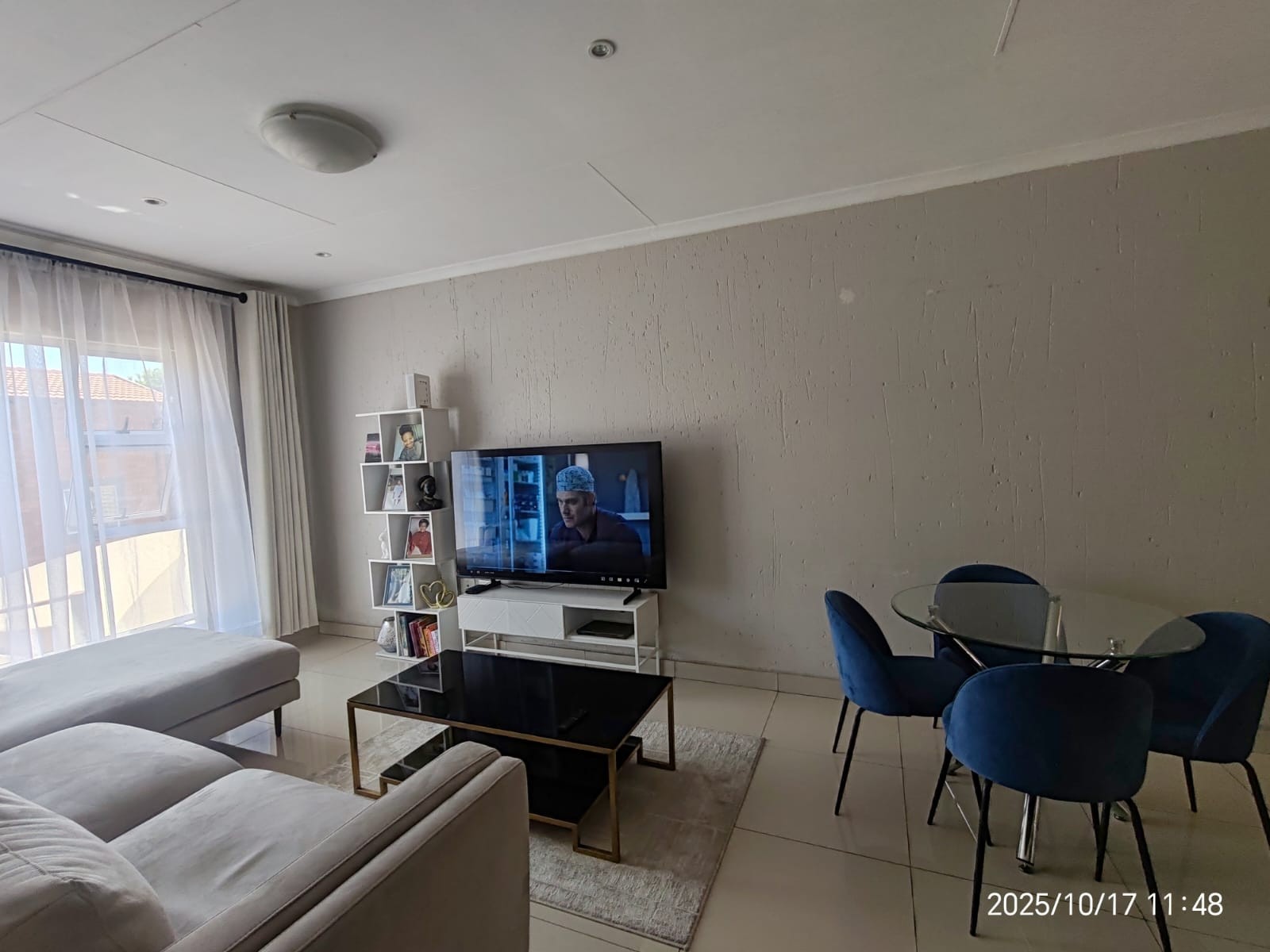 2 Bedroom Apartment to Rent - Lyndhurst, Johannesburg