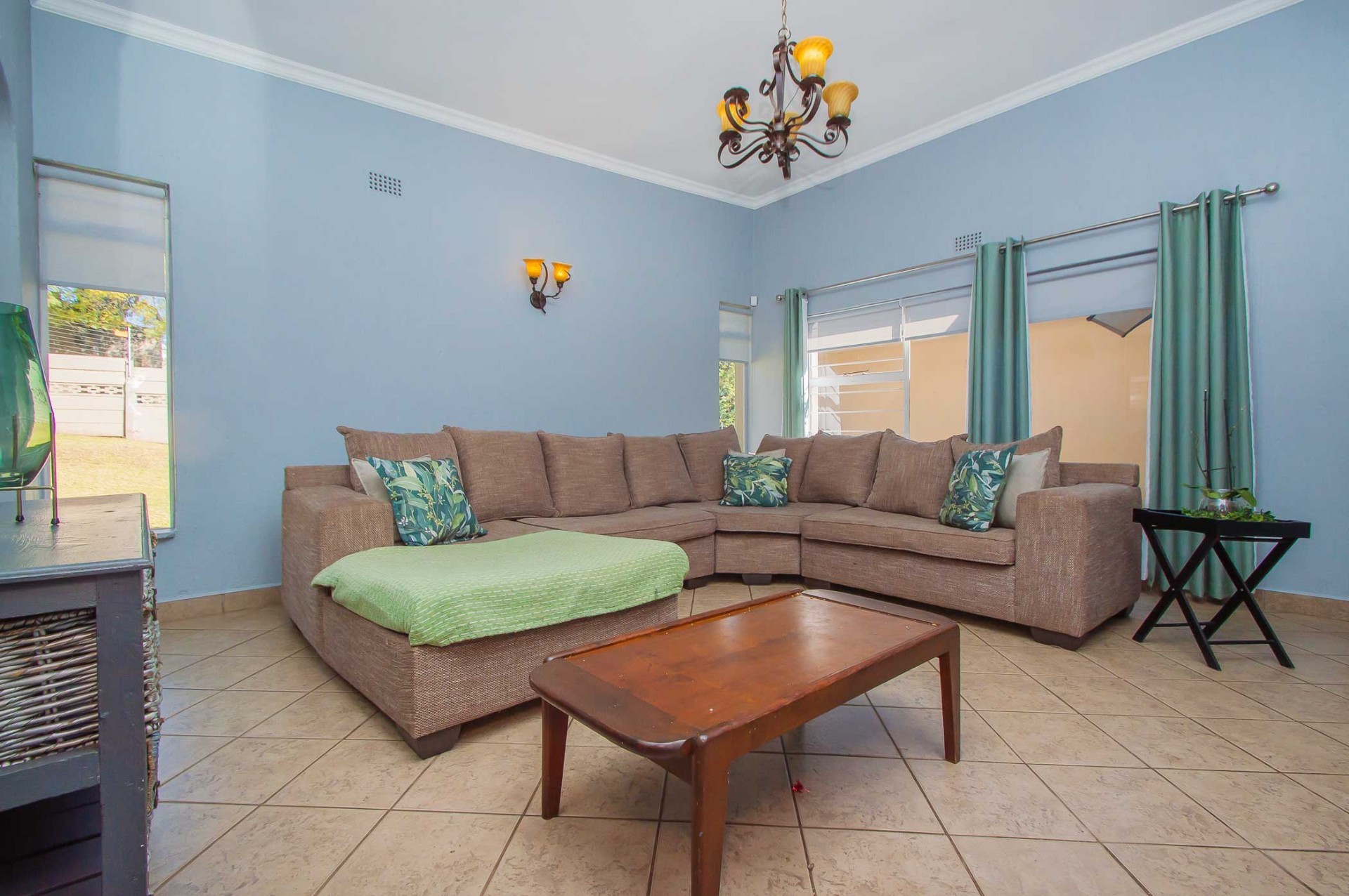 Prestigious Upper Noordheuwel - Four Bedrooms in One of the Area's Finest Locations