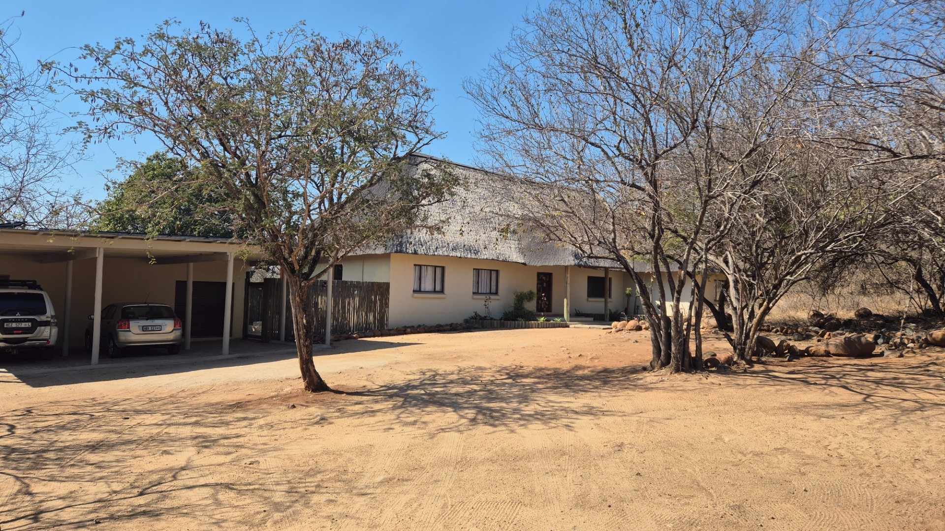 Magnificent Private Home with Flatlet For Sale in Blyde Wildlife Estate, Hoedspruit