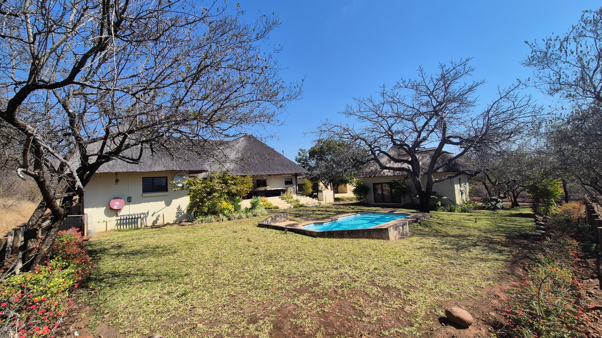 Magnificent Private Home with Flatlet For Sale in Blyde Wildlife Estate, Hoedspruit