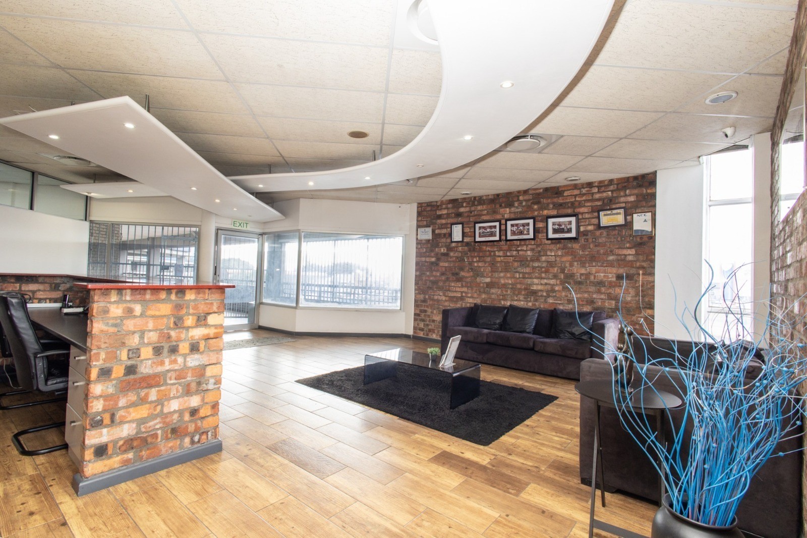 Office For Sale in Montague Gardens, Milnerton