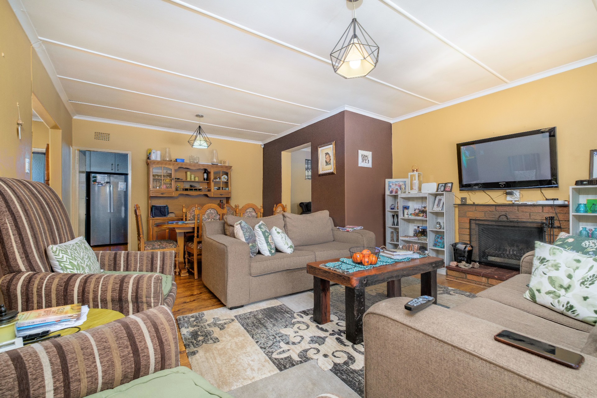 Three Bedroom Family Home For Sale in Witpoortjie, Roodepoort