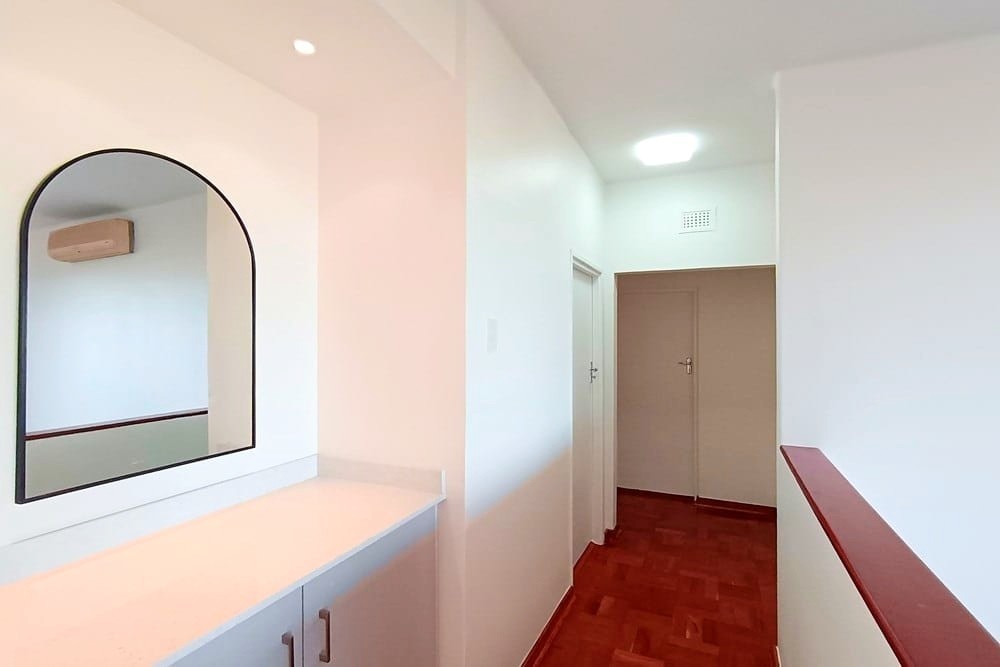 Upmarket 2 Bedroom Apartment at Prime Morningside Location