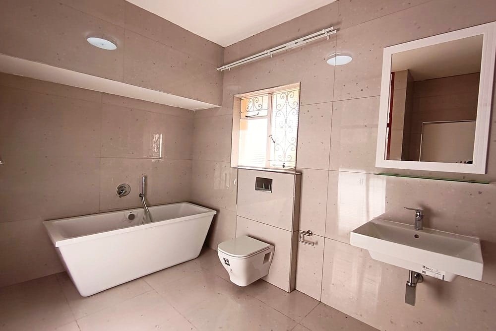 Upmarket 2 Bedroom Apartment at Prime Morningside Location