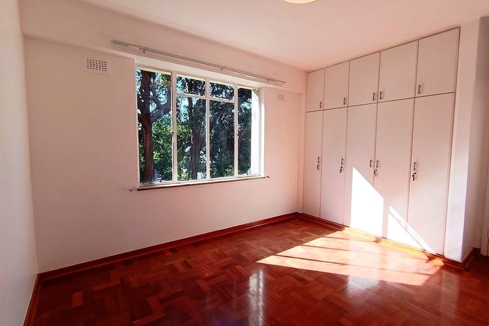Upmarket 2 Bedroom Apartment at Prime Morningside Location