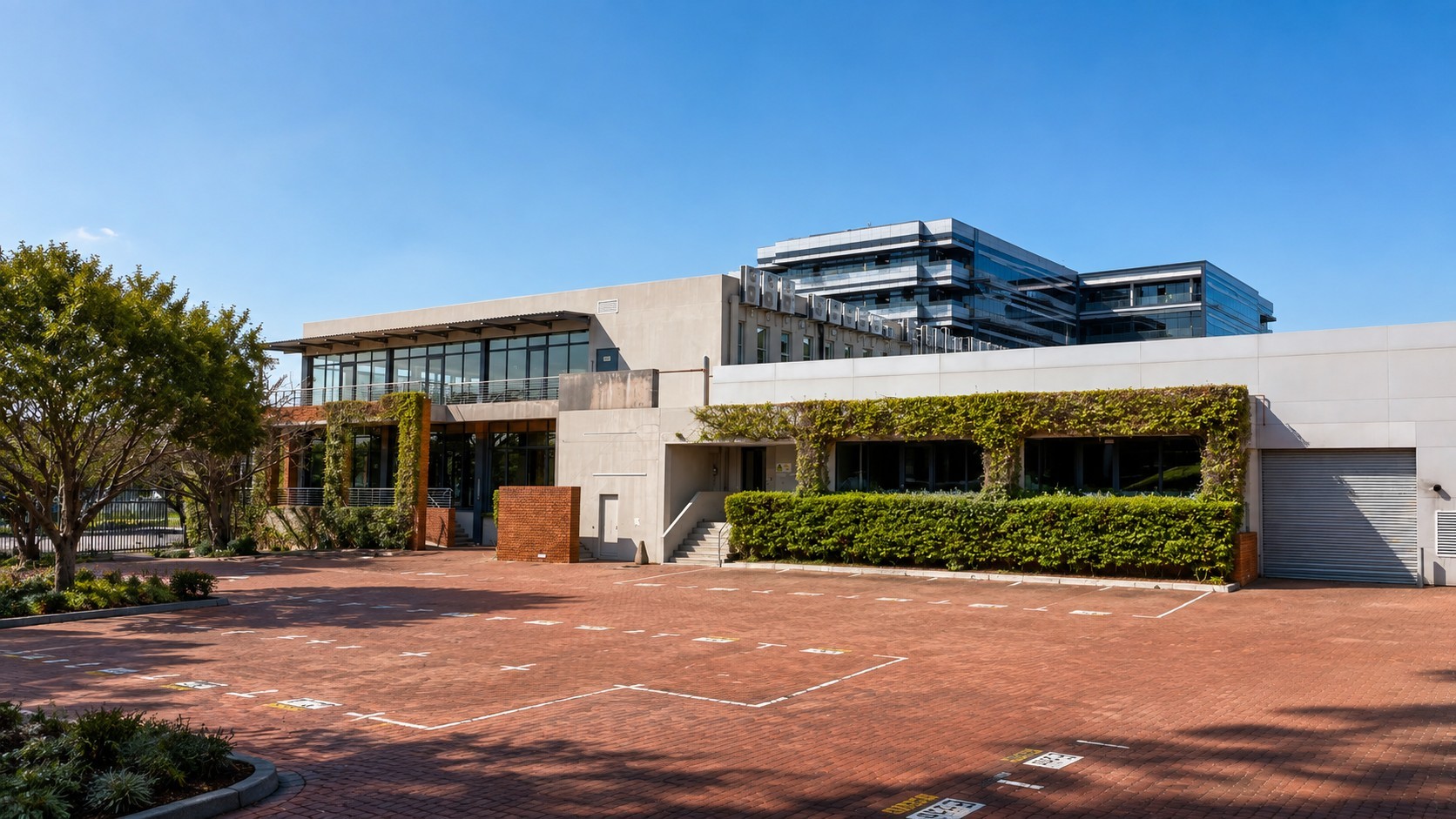 Prime Located 4,375m² Office Space To Let in Observatory ,Cape Town