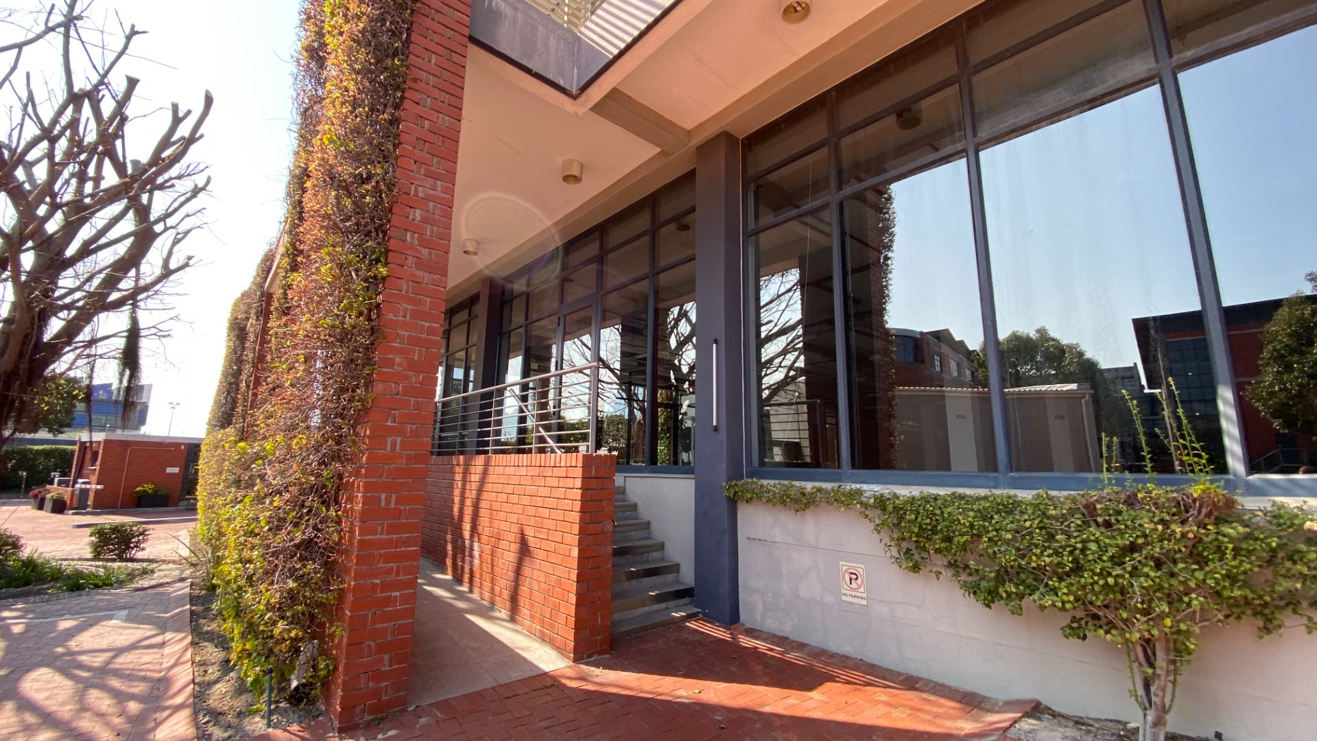 Prime Located 4,375m² Office Space To Let in Observatory ,Cape Town