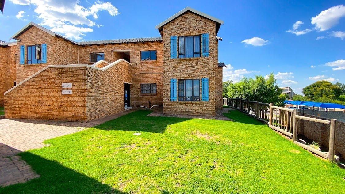 Apartment For Sale in South Crest, Alberton