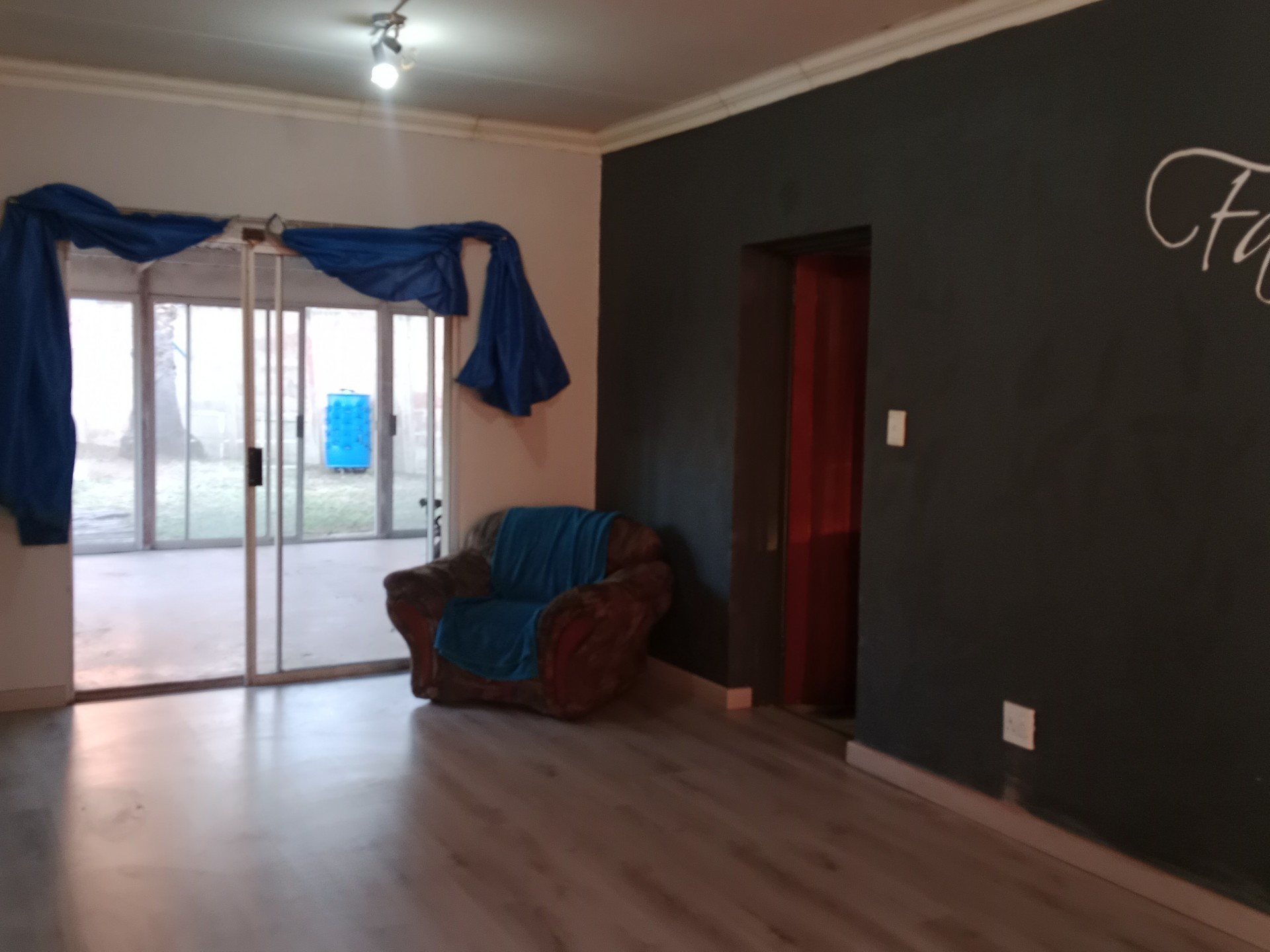 House for sale in Rensburg, Heidelberg, 1400 m²