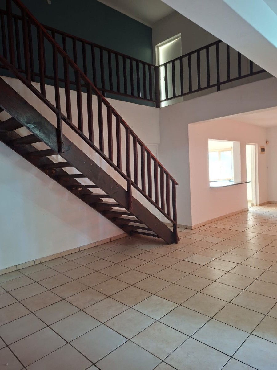 House For Sale in Trafalgar, South coast KwaZulu Natal