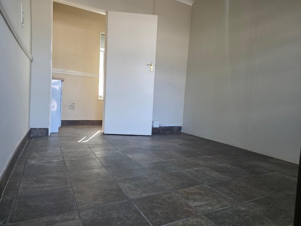 Office To Rent in Glen Marais, Kempton Park