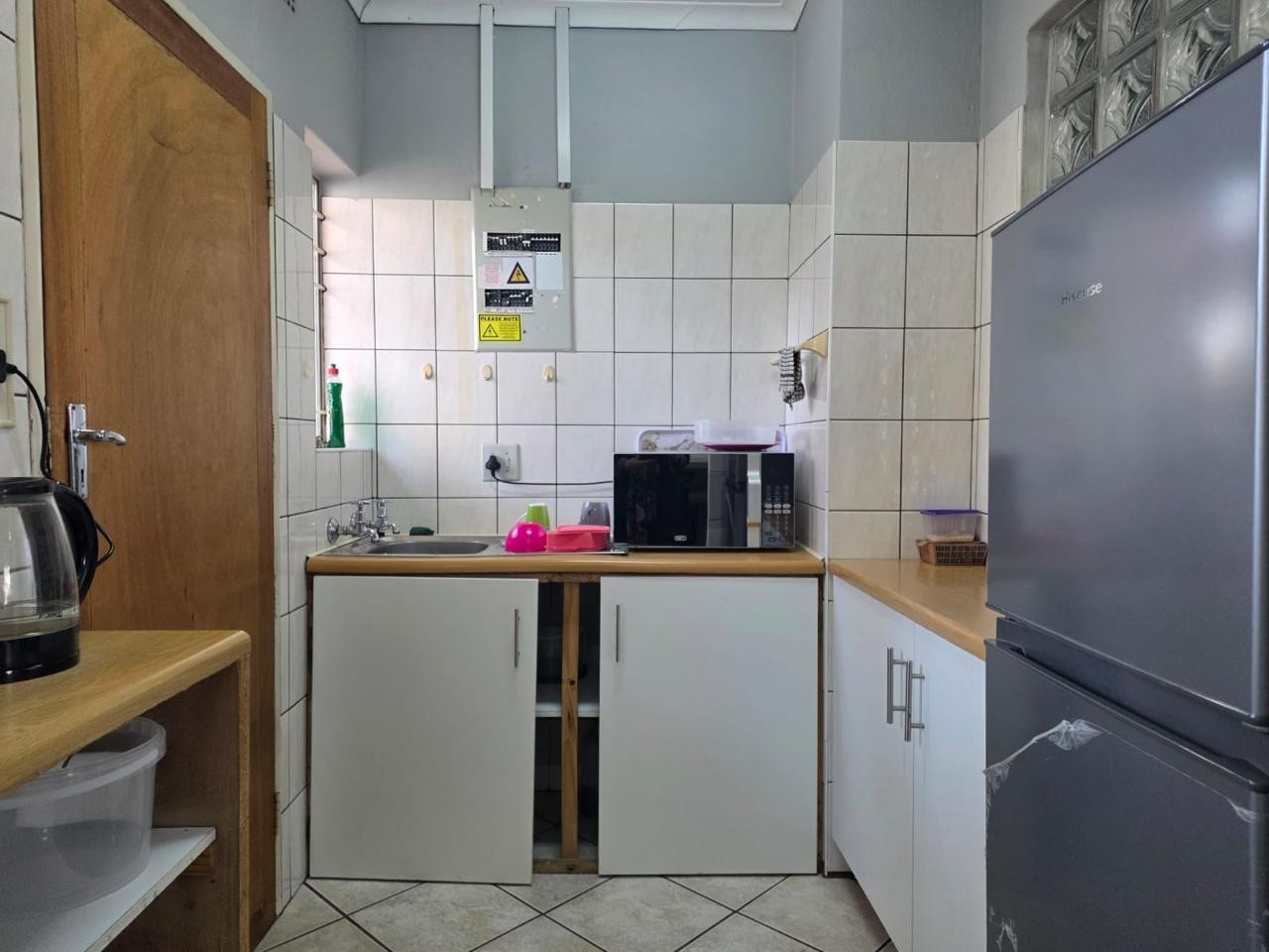 Office to Let In Monument Road