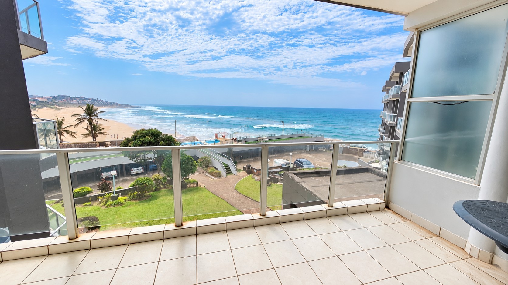 Apartment for sale in Margate, KwaZulu Natal, 61 m²