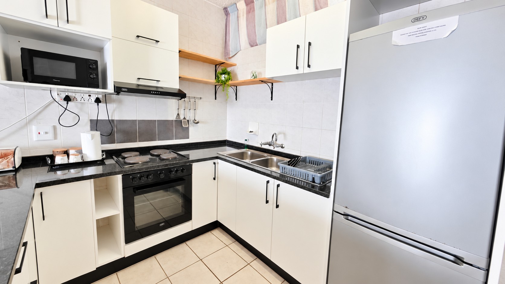 Apartment for sale in Margate, KwaZulu Natal, 61 m²