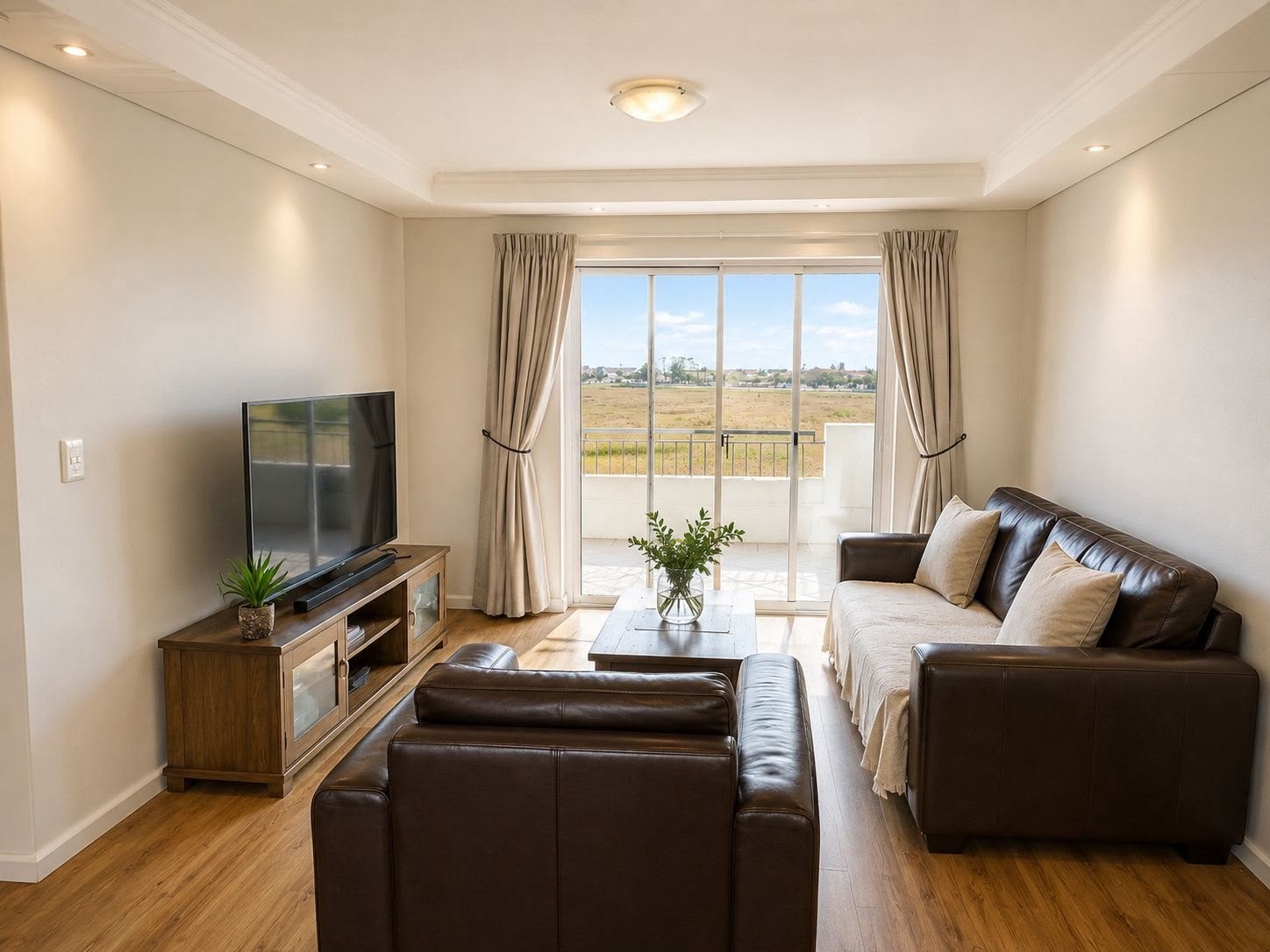 2 Bed 2 Bath Apartment To Rent in Royal Ascot, Milnerton