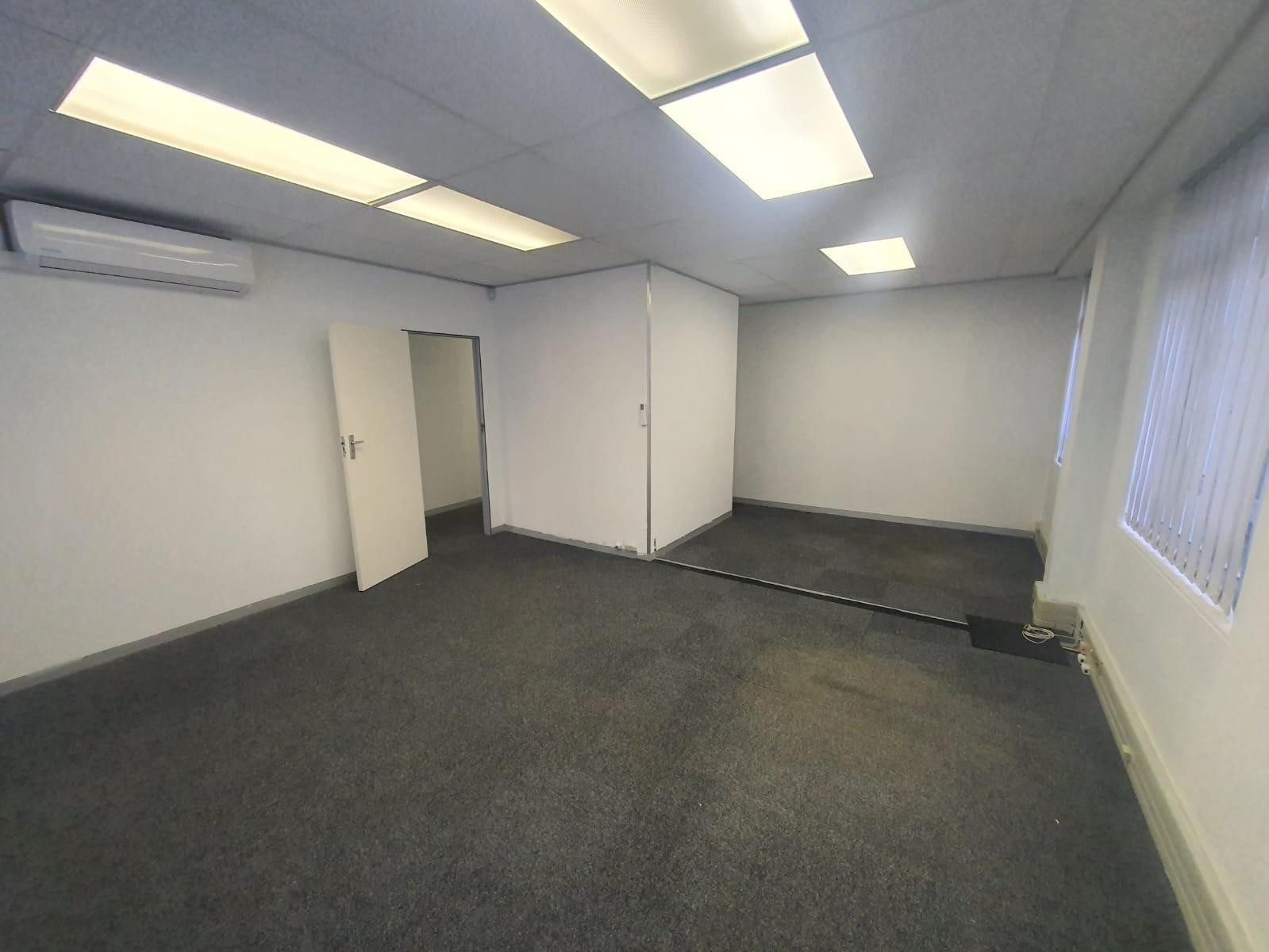 Office To Rent in Humerail, Port Elizabeth