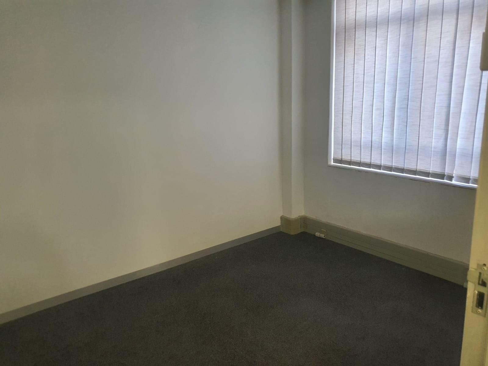 Office To Rent in Humerail, Port Elizabeth
