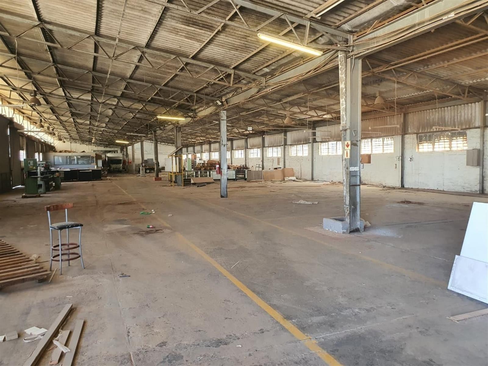 Warehouse To Rent in Deal Party, Port Elizabeth