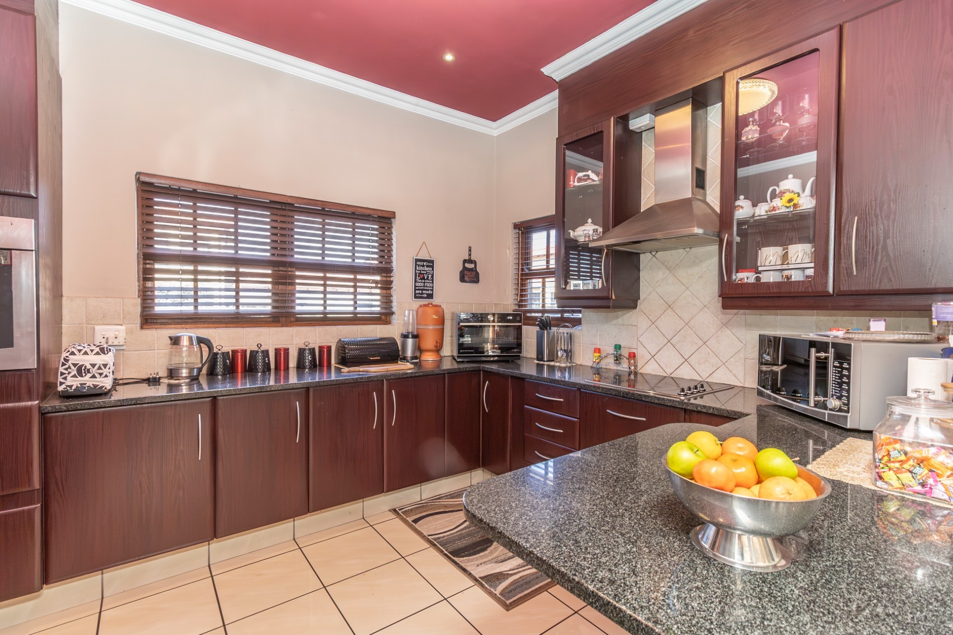 House for sale in Kyalami, Midrand, 265 m²