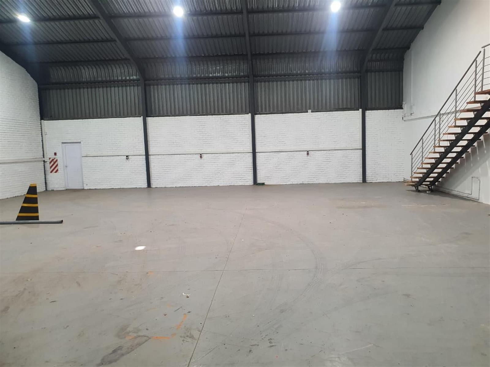 Warehouse To Rent in Newton Park, Port Elizabeth