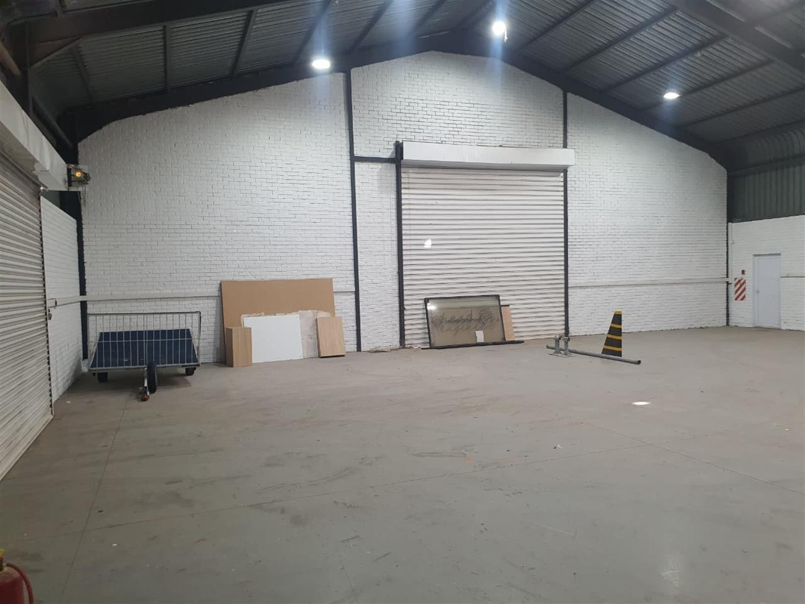 Warehouse To Rent in Newton Park, Port Elizabeth