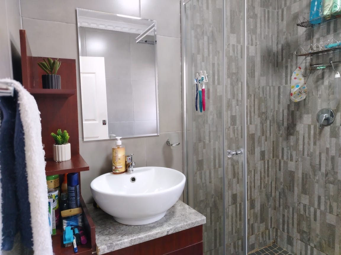 Apartment For Sale in Sidwel