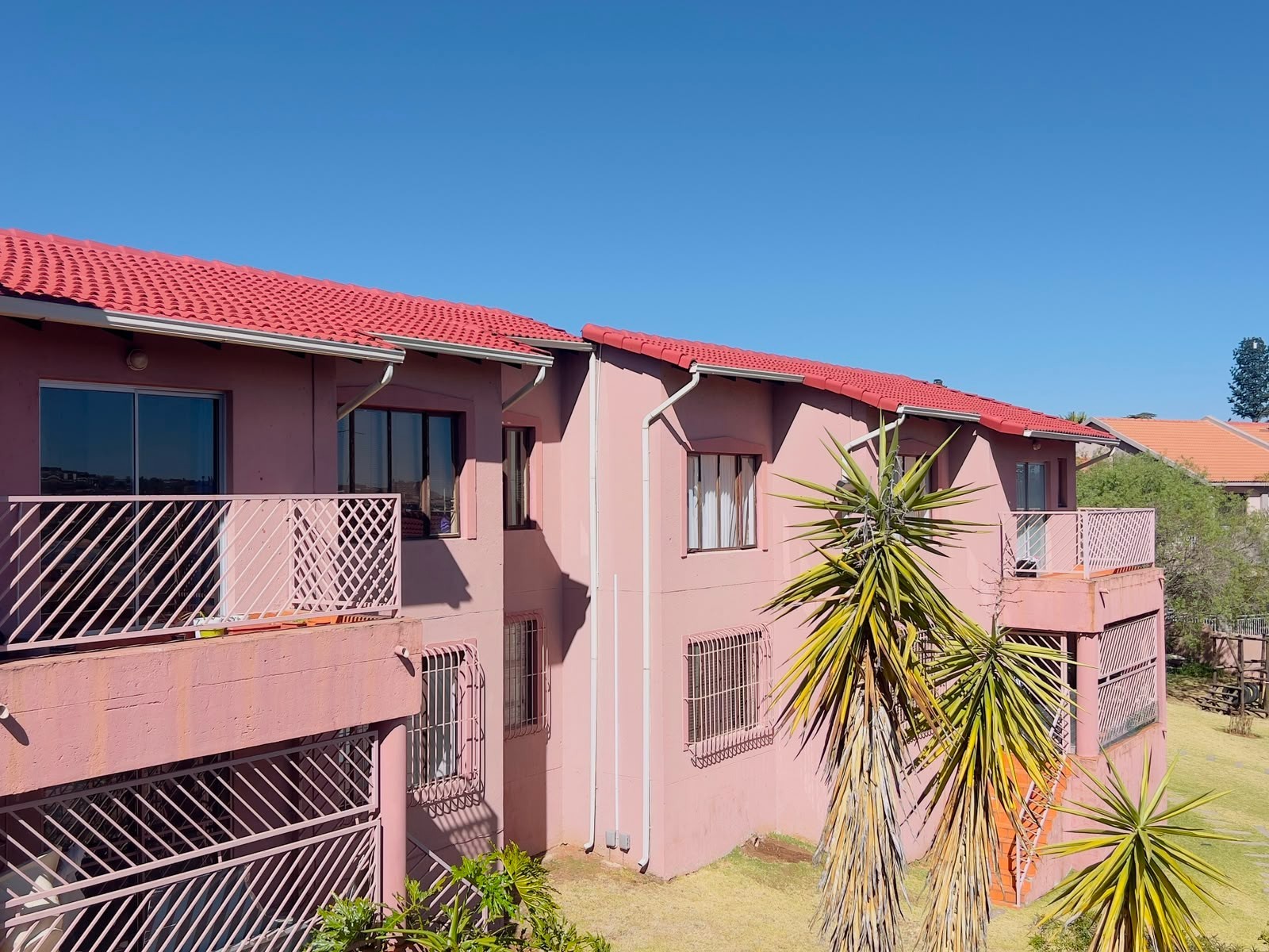 Townhouse For Sale in Winchester Hills, Johannesburg