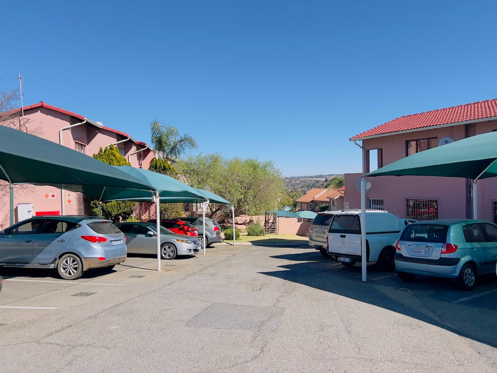 Townhouse For Sale in Winchester Hills, Johannesburg
