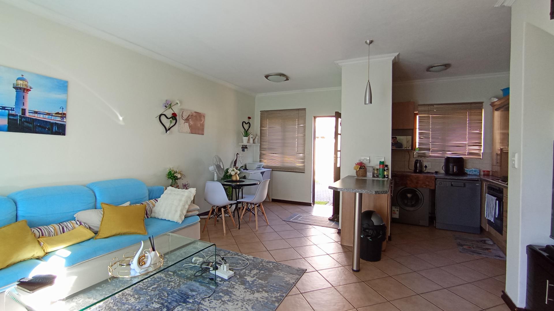 Townhouse for sale Midrand (MR709866)